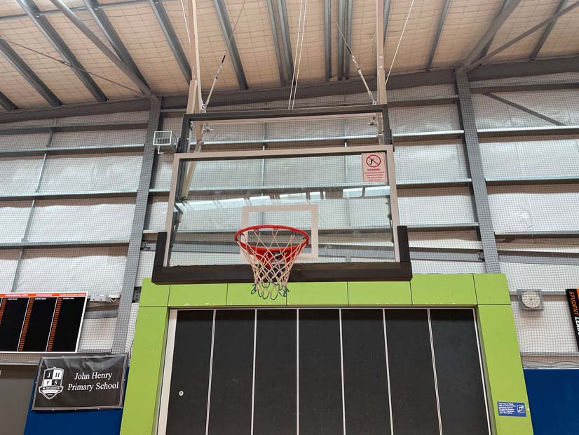 Pakenham John Henry school indoor stadium basketball netball court for hire