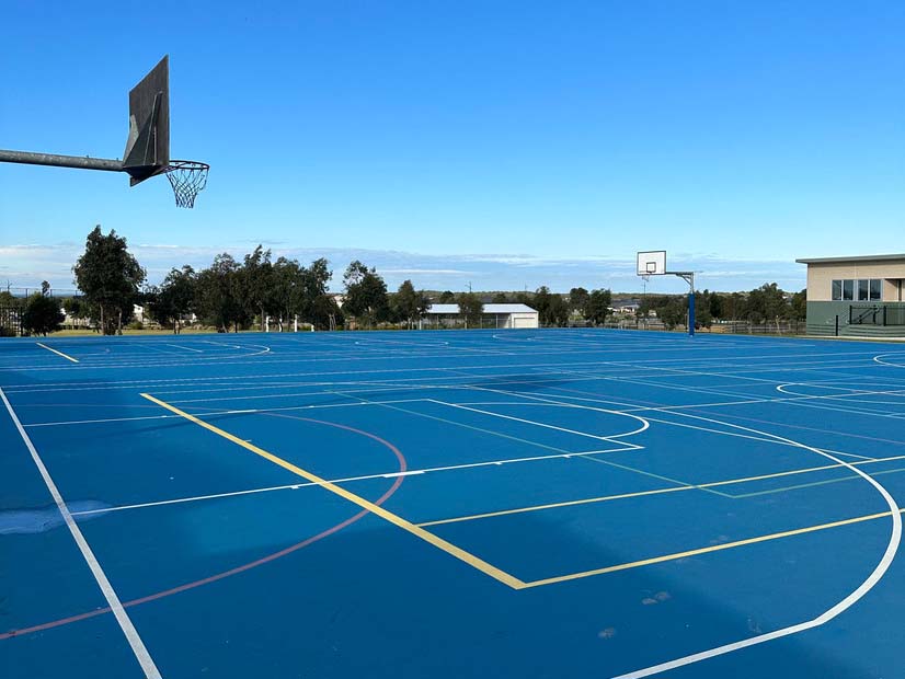 Torquay primary school outdoor basketball and netball court for hire